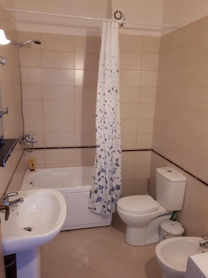 Asta Apartments Free Private Parking Vlore Ngoại thất bức ảnh