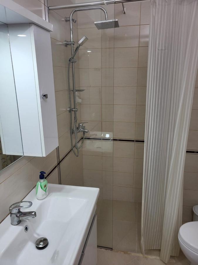 Asta Apartments Free Private Parking Vlore Ngoại thất bức ảnh